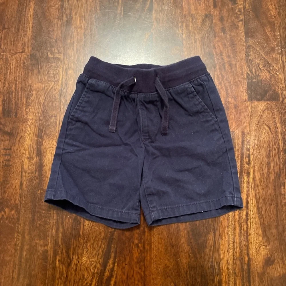 Gap Toddler Boys 2t navy shorts